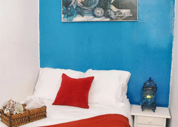 Bright In + Balcony * Sitges